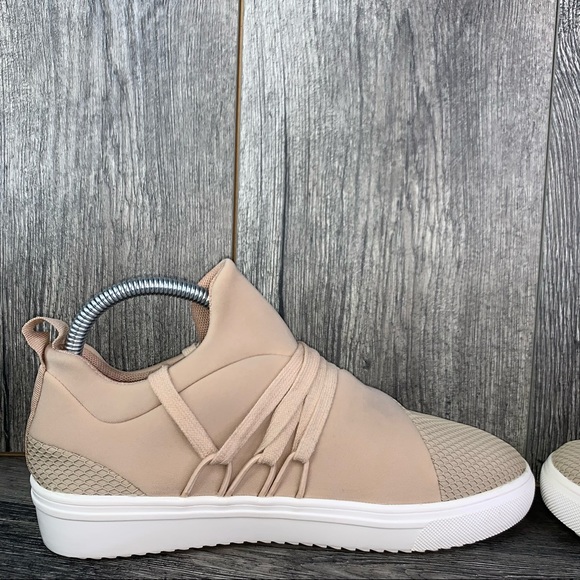 Steve Madden Lancer Sneakers - Picture 5 of 9